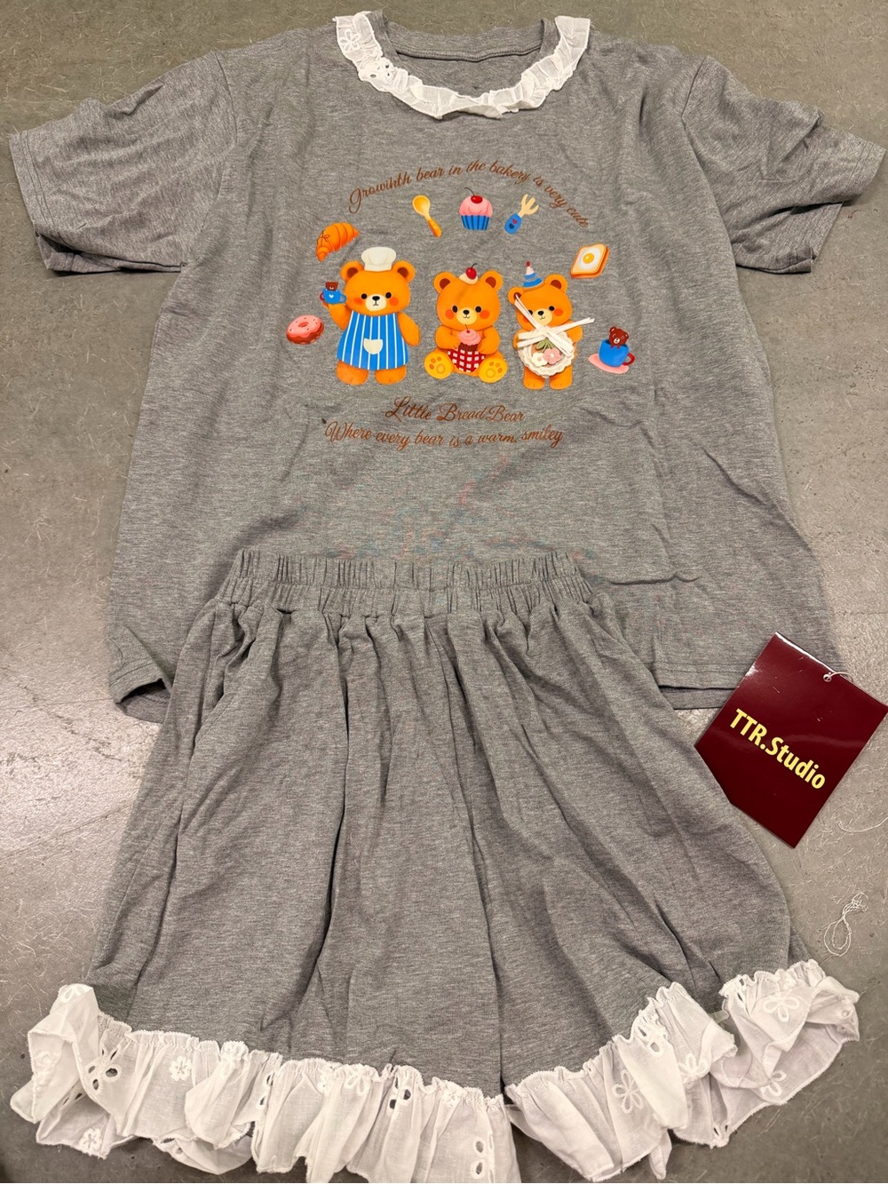 TTR.studio short gray set free size nwt